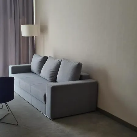 Czarna Gora 227 Siena